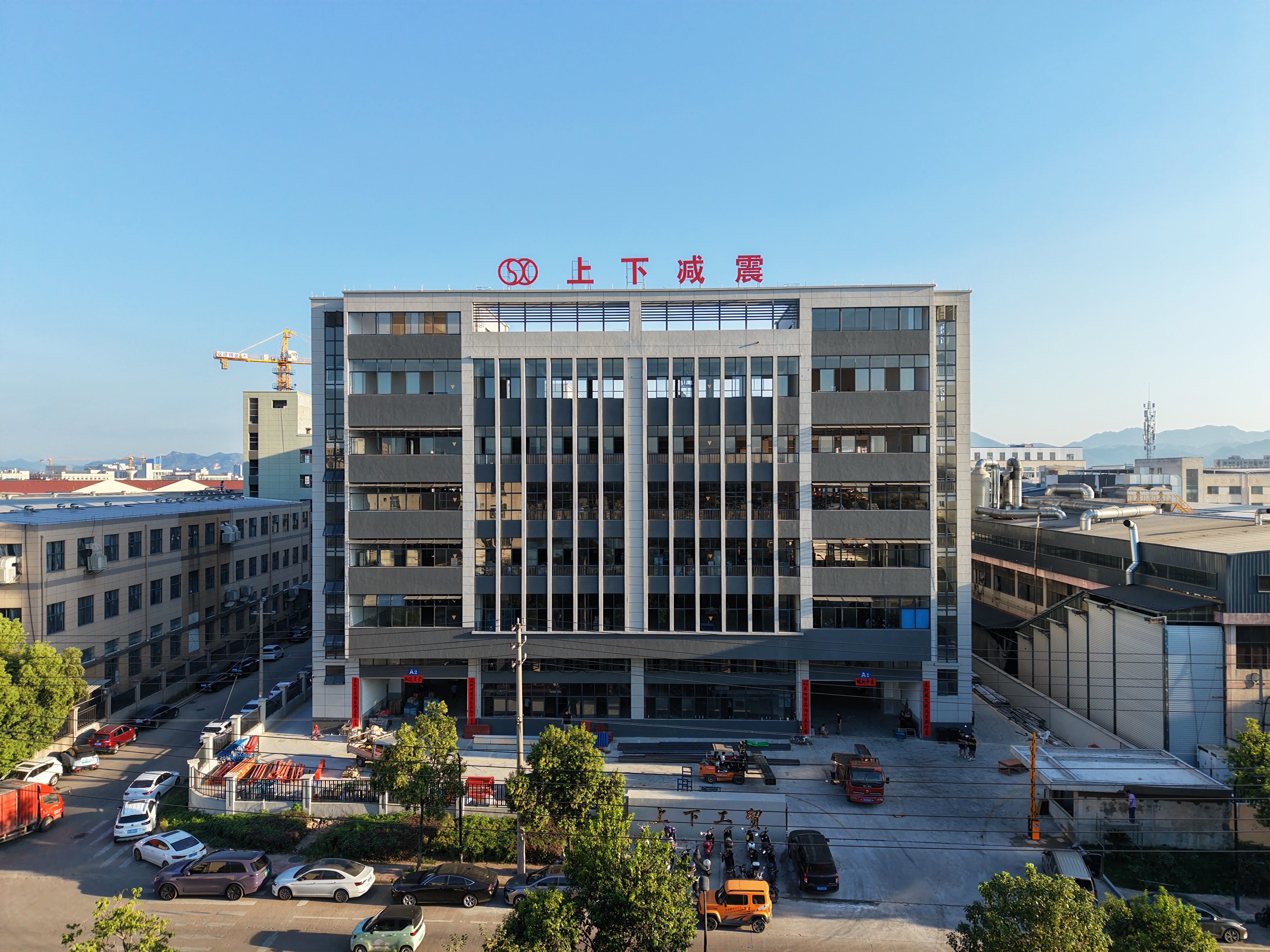 Akankah Merek Tiongkok Membuat Lompatan Lagi Berdasarkan Kebijakan Bebas Visa? Perusahaan Kami Membawa Produk Inti ke Motospring 2026 untuk Merebut Pasar Eropa Timur